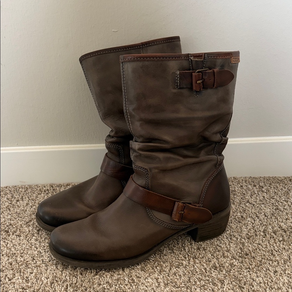 PIKOLINOS Dark Brown Leather Boots